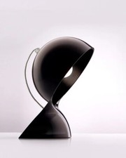 Lampada da tavolo o comodino