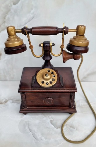 Cabina telefonica decorativa