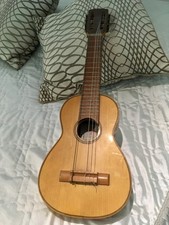 Chitarra salotto spagnola - salotto,