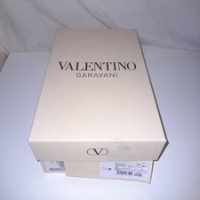 Scatola vuota per scarpe