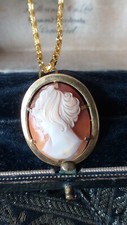 Antico ciondolo vintage