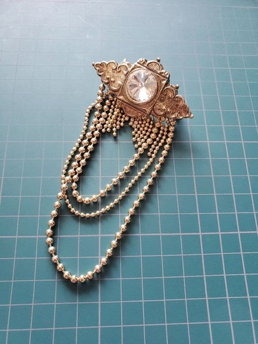 Spilla vintage oro con - in,