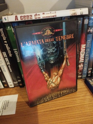 Armata delle tenebre sam - l'armata,