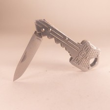 SOG Coltello Chiave Lama Pieghevole a Goccia - KEY101CP