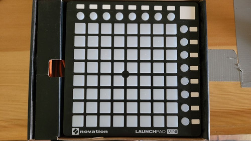 Novation launchpad mini mk1 - novation,