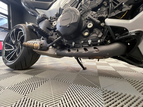 Ducati diavel cover - ducati,