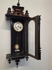 Antico Orologio a Pendolo da