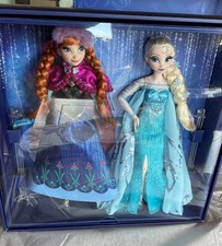 Disney100 Frozen Anna and Elsa