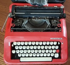 Macchina per scrivere vintage