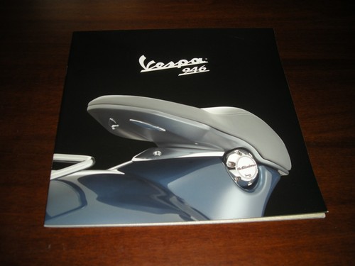 Piaggio brochure vespa - piaggio, 946