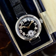 AN MID-SIZE ANTICO OROLOGIO DA