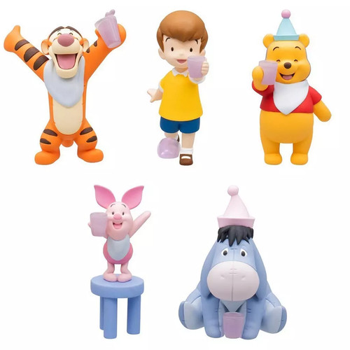 Winnie the pooh mini figure - winnie,
