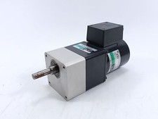 Oriental Motor 5IK40GN-UT4