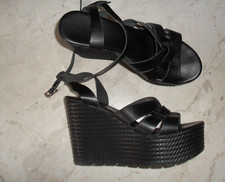 SCARPE SANDALI  CON ZEPPA