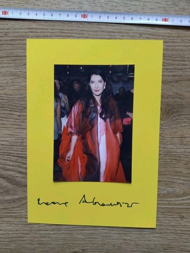 Marina abramovic autografo - marina,
