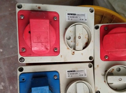 Gewiss 380 415 volt fase - gewiss,