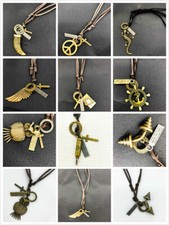 Collana con ciondolo lucertola