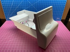 Gruppo contenitore pattumiera