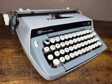 Macchina da scrivere portatile