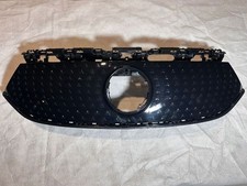 Mercedes-Benz EQB 2024 griglia