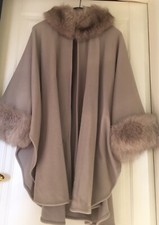 Mantella di Cachemire Lana e Volpe