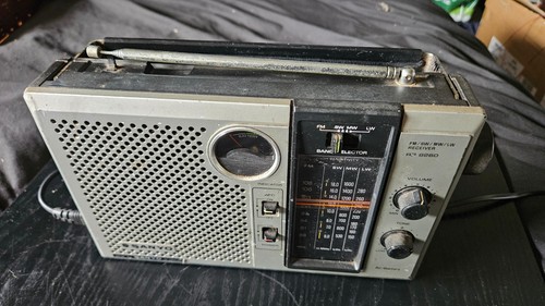 Radio sanyo 8260 - radio,