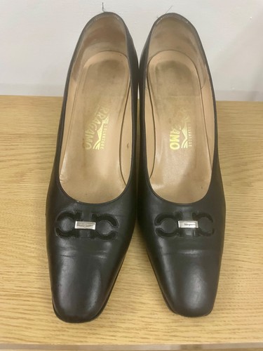 Salvatore ferragamo heels - ferragamo,