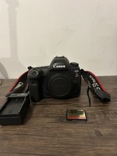 Canon EOS 5D Mark IV Digital