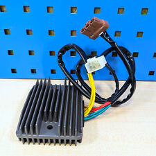 Regolatore di tensione per