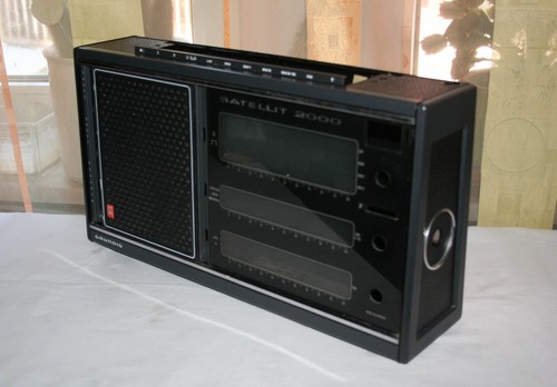Grundig satellite 2000 - 2000, /