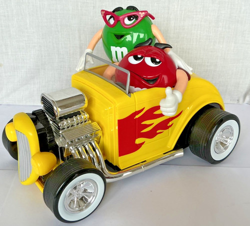Vintage world hot rod - m&ms,