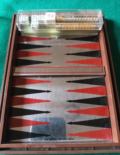 Dal negro backgammon magnetico - negro,