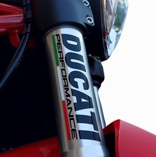 ADESIVO DUCATI PERFORMANCE + TRICOLORE PER FORCELLE  14 CM. PRESPAZIATO. TOP!
