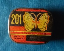 Scatola porta aghi per