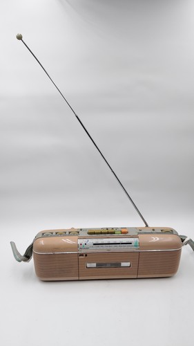 Sharp cassette player - qt-50,