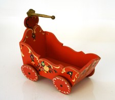 Culla per bambole anni 70 casa