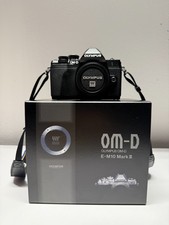 Olympus OM-D E-M10 Mark III