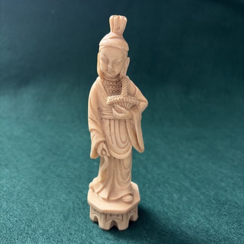 Vintage guanyin statuina - vintage,