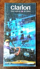 CLARION DEPLIANT BROCHURE 1999 CAR SOUND AUDIO AUTO Leggere Descrizione 