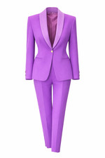 Tailleur donna elegante in