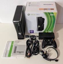 Xbox 360 S 250 GB Console Nera