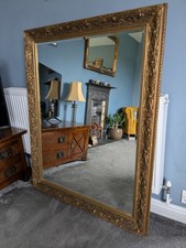 Squisito ornamento vintage