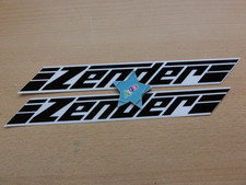 2 vecchi adesivi/sticker