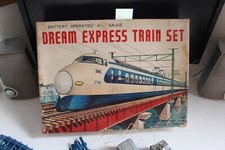Trenino di latta a batterie funzionante Tin Toy Dream Express train con box