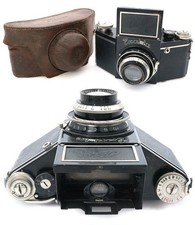 Ihagee Exakta B (type 3) black with Schneider Xenar 7,5cm f2,9 and leather case.