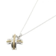 Collana con ciondolo firma