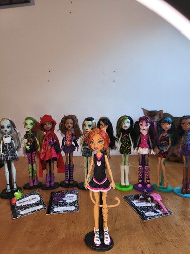 Monster high fearleading - high,
