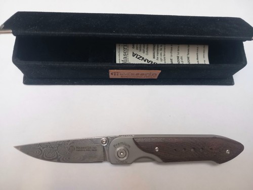 Coltello pieghevole outdoor - , o