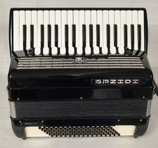 HOHNER FAVORIT  IVP 96 BASS