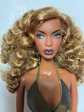 Fashion Royalty Exotica bambola Adele